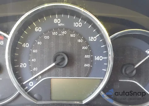 2014 Toyota Corolla L z USA, uszkodzony, nr VIN 5YFBURHE3EP021343